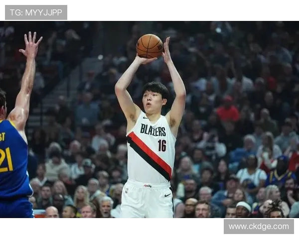 杨瀚森首月表现提升显著期待在G联赛中展现真正实力与潜力