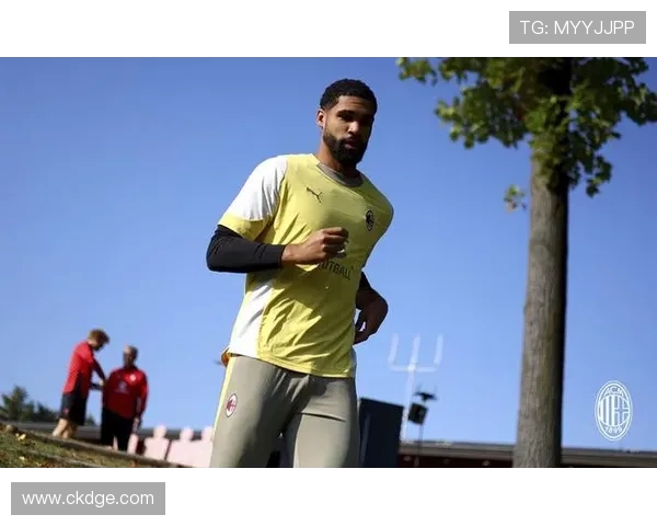 萨勒马科尔斯在米兰展现出色表现有望续约稳定未来